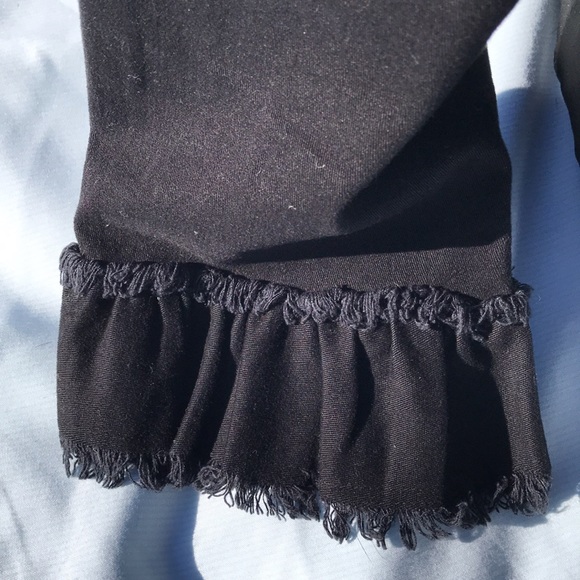 Luii black blazer with gold round buttons long sleeve women Upscale Boutique - Picture 6 of 8